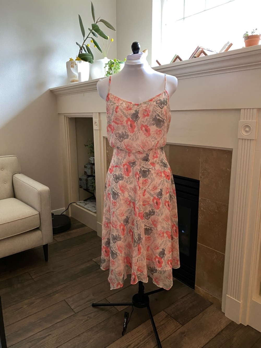 NWT Banana Republic Floral Spaghetti-Strap Midi Dress - Pink Floral